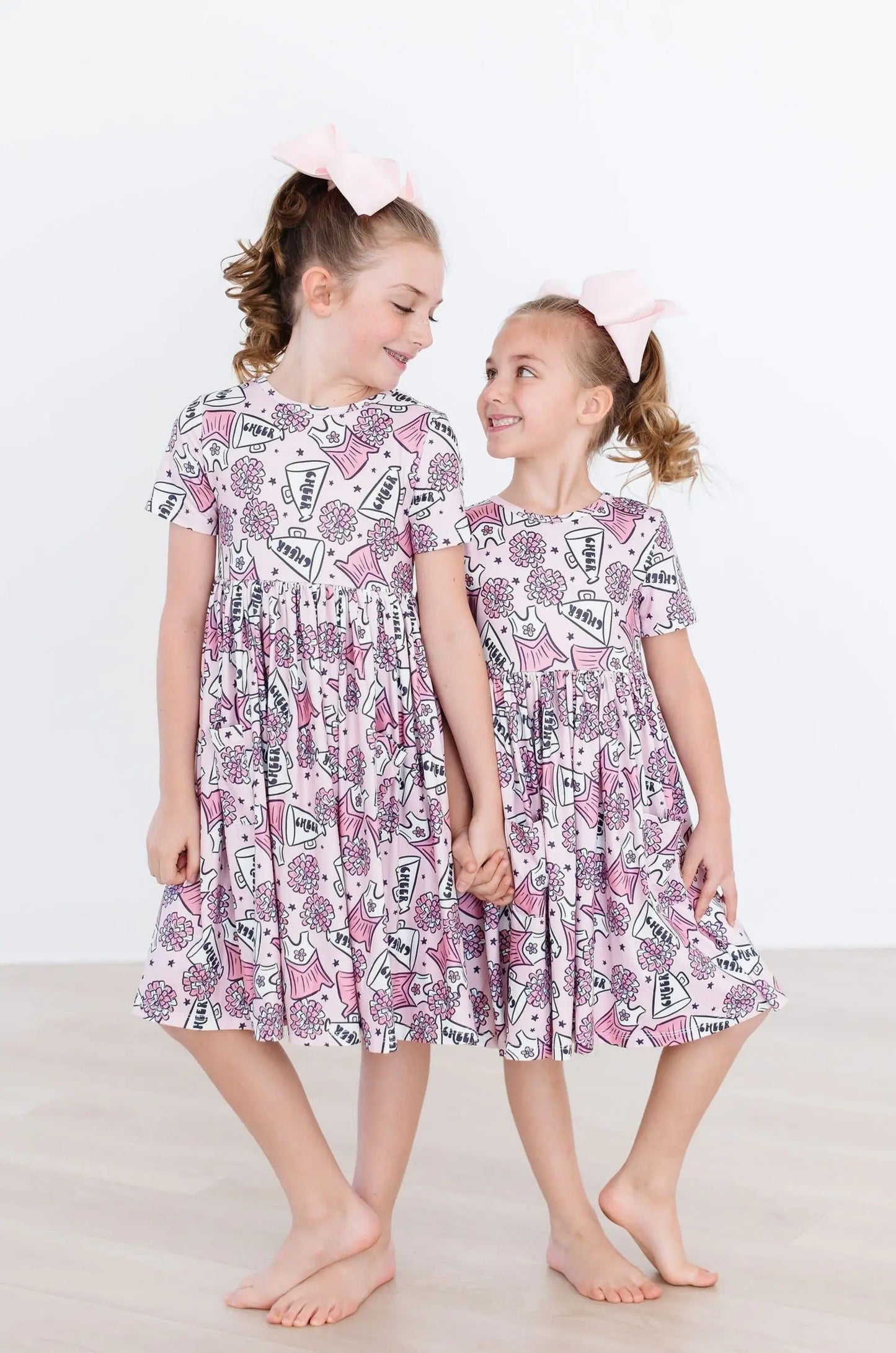 Twirl dress | Cheer Short-Sleeve Pocket Dress Mila & Rose ®